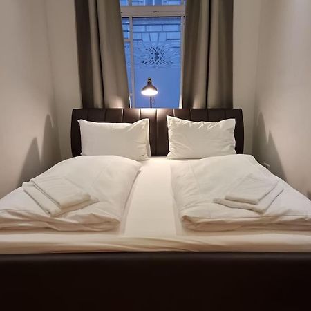 Sissi Royal Suite - Inner City 4 Bedroom Apartment Vienne Extérieur photo