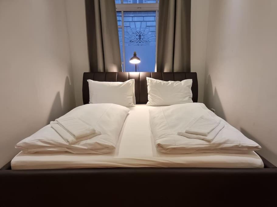 Sissi Royal Suite - Inner City 4 Bedroom Apartment Vienne Extérieur photo