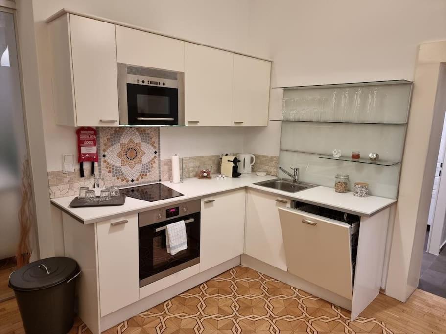 Sissi Royal Suite - Inner City 4 Bedroom Apartment Vienne Extérieur photo