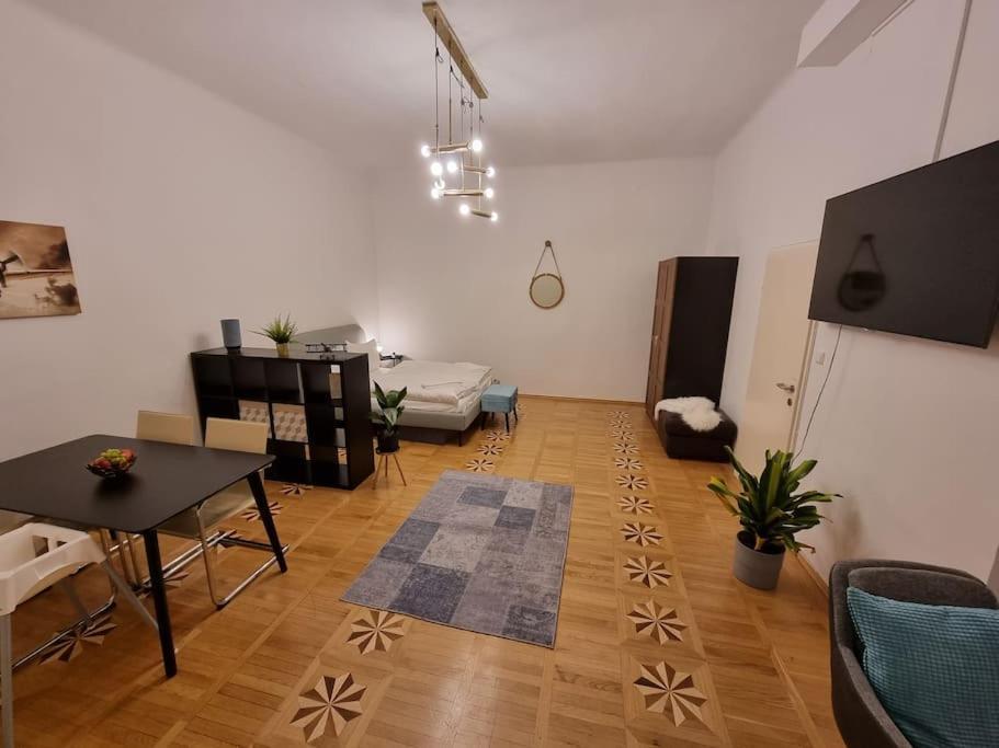 Sissi Royal Suite - Inner City 4 Bedroom Apartment Vienne Extérieur photo